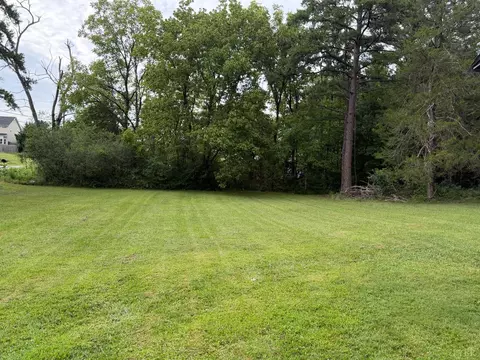 Exterior - 17817 Leesville Rd, Evington, VA 24550 photo 19 of 20