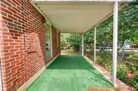 17688 Brookneal Hwy, Brookneal, VA 24528