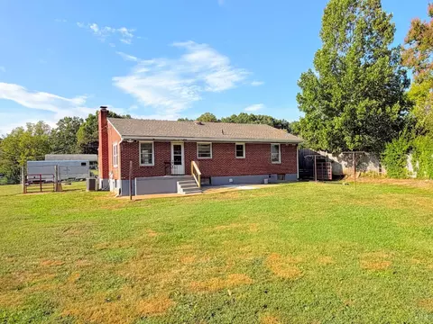 Exterior - 1298 Sunburst Rd, Evington, VA 24550 photo 3 of 7
