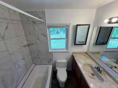 Bath - 1298 Sunburst Rd, Evington, VA 24550 photo 1 of 2