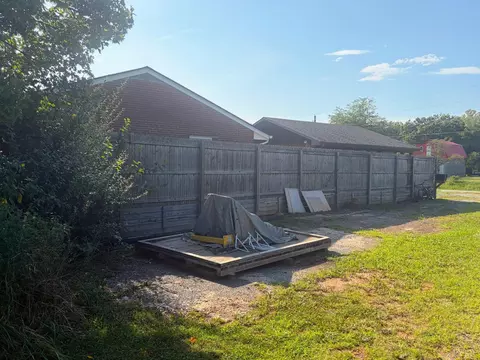 Exterior - 1298 Sunburst Rd, Evington, VA 24550 photo 5 of 7