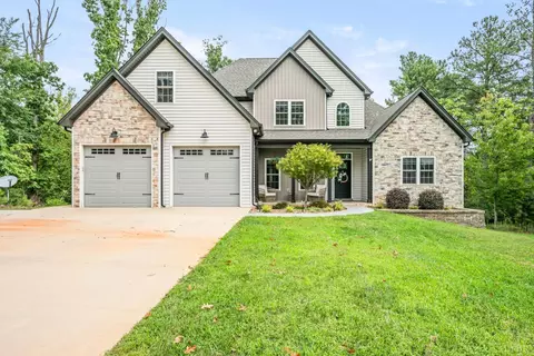 1214 Highland Oaks Dr, Lynchburg, VA 24503