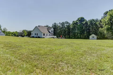 Exterior - 29 Arrington Dr, Evington, VA 24550 photo 12 of 14