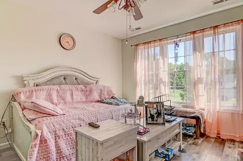 Bedroom - 29 Arrington Dr, Evington, VA 24550 photo 4 of 4