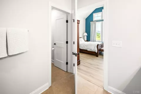 Entry Way - 1184 Grandset Dr, Forest, VA 24551 photo 7 of 15