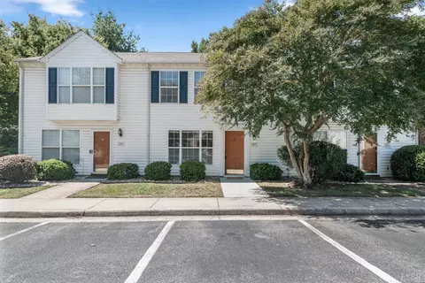 285 Mulberry Cir, Lynchburg, VA 24502