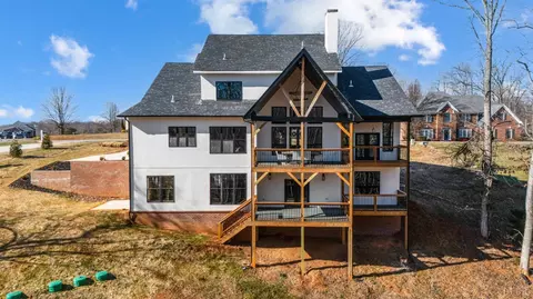 Exterior - 1343 Smartview Ln, Forest, VA 24551 photo 6 of 12