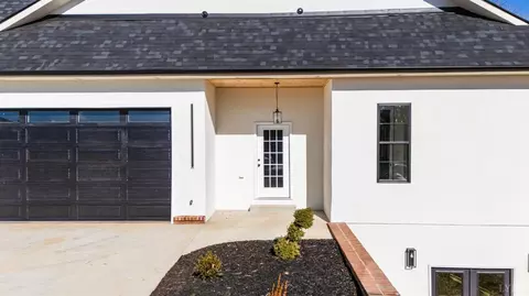 Exterior - 1343 Smartview Ln, Forest, VA 24551 photo 11 of 12