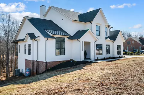 Exterior - 1343 Smartview Ln, Forest, VA 24551 photo 12 of 12