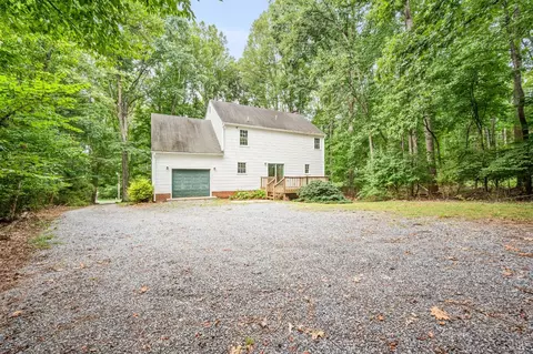 Exterior - 202 Sheffey Dr, Forest, VA 24551 photo 11 of 18