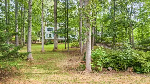 Exterior - 202 Sheffey Dr, Forest, VA 24551 photo 8 of 18