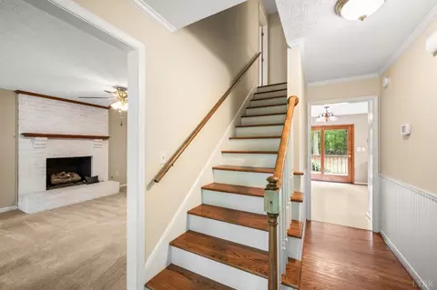 Entry Way - 202 Sheffey Dr, Forest, VA 24551 photo 2 of 8