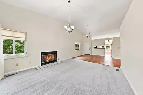 Living - 411 Oak Point Rd, Forest, VA 24551 photo 6 of 11