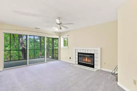 Living - 411 Oak Point Rd, Forest, VA 24551 photo 8 of 11