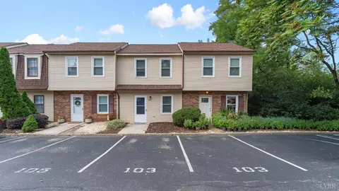 8108 Timberlake Rd, Lynchburg, VA 24502