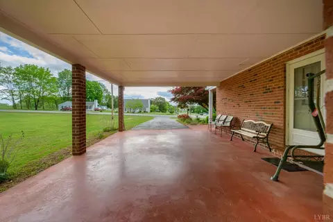 Exterior - 2577 Town Fork Rd, Evington, VA 24550 photo 5 of 19