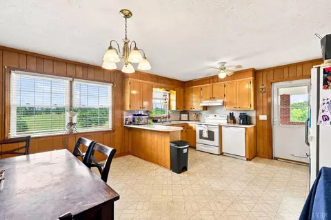 Kitchen - 285 Clover Rd, Hurt, VA 24563 photo 1 of 6