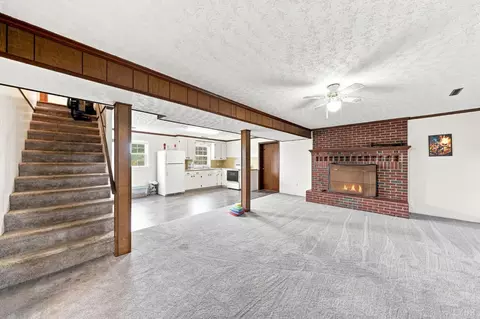 Living - 285 Clover Rd, Hurt, VA 24563 photo 3 of 3