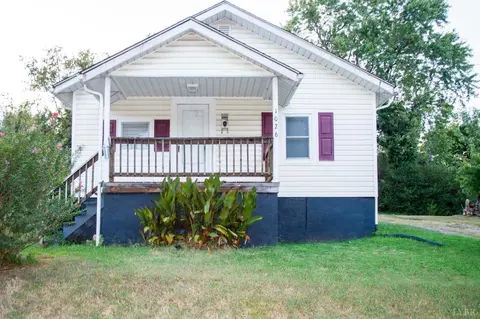 1026 7th St, Altavista, VA 24517