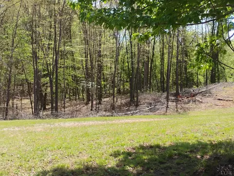Exterior - 4183 Tye River Rd, Amherst, VA 24521 photo 12 of 24