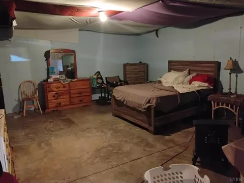 Bedroom - 4183 Tye River Rd, Amherst, VA 24521 photo 7 of 7