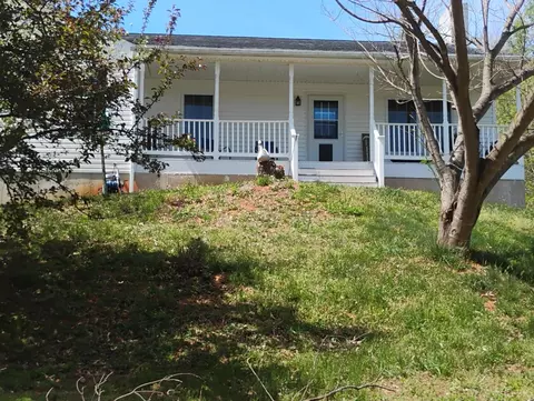 Exterior - 4183 Tye River Rd, Amherst, VA 24521 photo 2 of 24