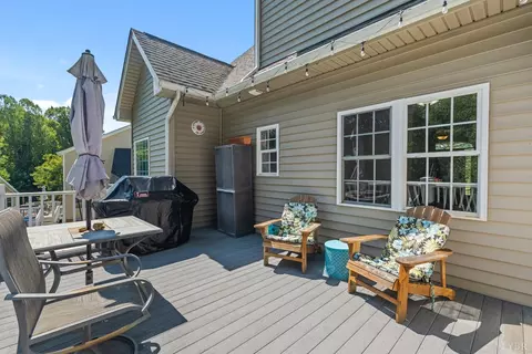 Exterior - 1190 Daltons Dr, Forest, VA 24551 photo 4 of 7
