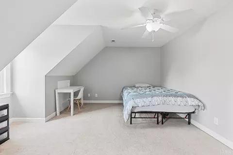 Bedroom - 1190 Daltons Dr, Forest, VA 24551 photo 6 of 7