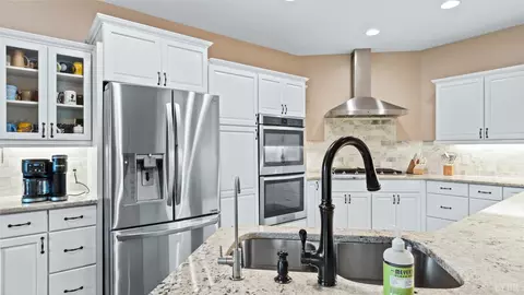 Kitchen - 1774 Colby Dr, Forest, VA 24551 photo 3 of 6