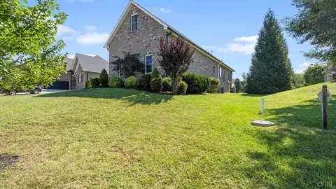 Exterior - 1774 Colby Dr, Forest, VA 24551 photo 13 of 17