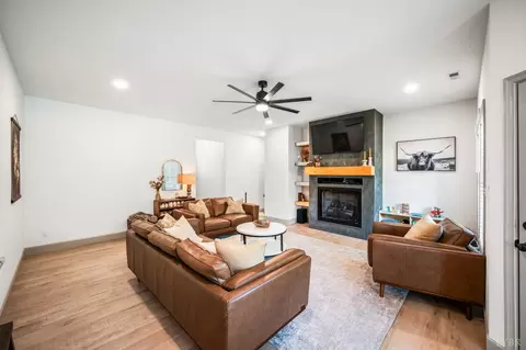 Living - 1125 Lynbrook Rd, Rustburg, VA 24588 photo 2 of 4