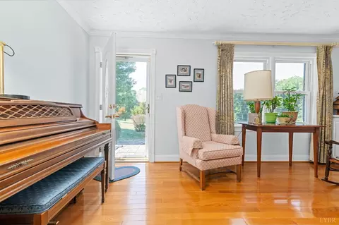 Entry Way - 580 Kenmore Rd, Amherst, VA 24521 photo 1 of 2