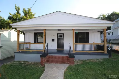602 E Main St, Bedford, VA 24523