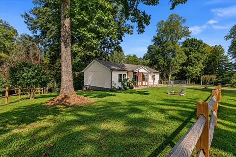 Exterior - 502 Ridgelake Rd, Goodview, VA 24095 photo 1 of 6
