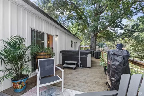 Exterior - 502 Ridgelake Rd, Goodview, VA 24095 photo 4 of 6
