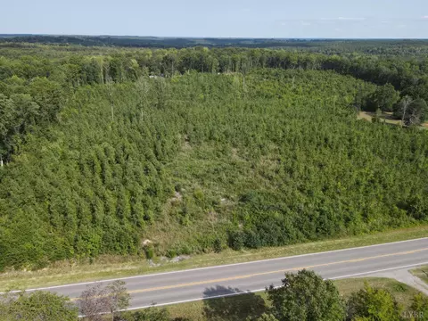 20225 Lp Bailey Memorial Hwy, Nathalie, VA 24577