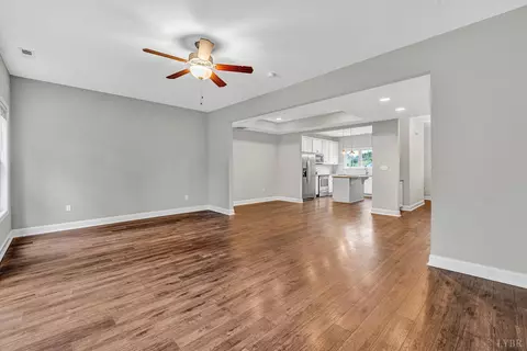 Living - 1224 Commonwealth Cir, Forest, VA 24551 photo 2 of 3