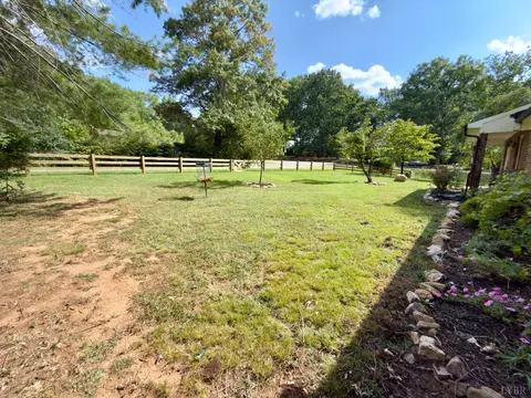 Exterior - 669 Doss Rd, Concord, VA 24538 photo 10 of 23