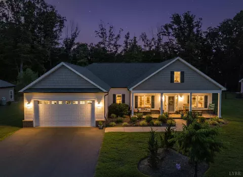 Exterior - 1240 Gladden Cir, Forest, VA 24551 photo 3 of 19
