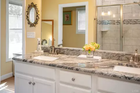Bath - 1240 Gladden Cir, Forest, VA 24551 photo 2 of 6