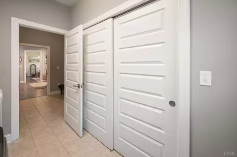 Entry Way - 1240 Gladden Cir, Forest, VA 24551 photo 6 of 7