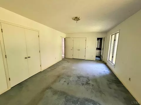 Bedroom - 5260 Markham Rd, Java, VA 24565 photo 3 of 5
