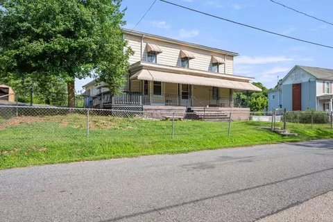 396 Main St, Madison Heights, VA 24572