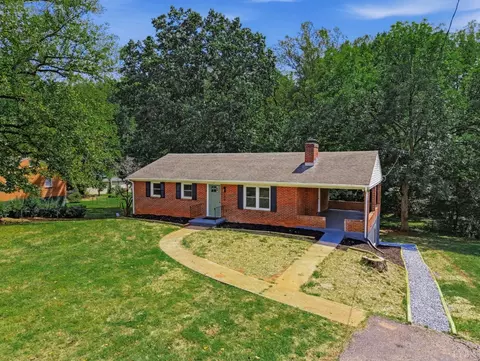 178 Greenwood Dr, Madison Heights, VA 24572