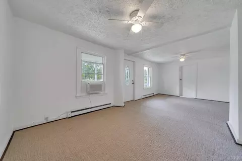 Living - 819 Cedar Gate Rd, Monroe, VA 24574 photo 5 of 6