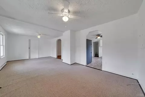 Living - 819 Cedar Gate Rd, Monroe, VA 24574 photo 4 of 6