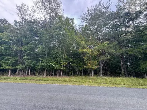 0 Love Lady Creek Rd, Monroe, VA 24574
