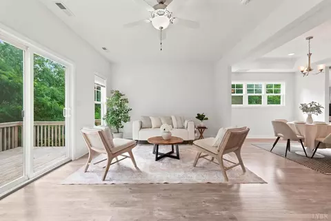Living - 1232 Commonwealth Cir, Forest, VA 24551 photo 3 of 3