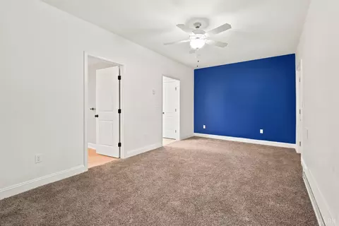 Bedroom - 1232 Commonwealth Cir, Forest, VA 24551 photo 3 of 8