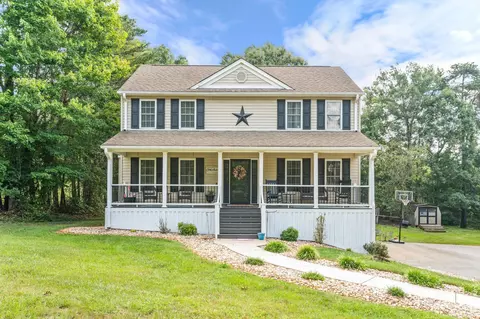 511 Woodland Dr, Madison Heights, VA 24572